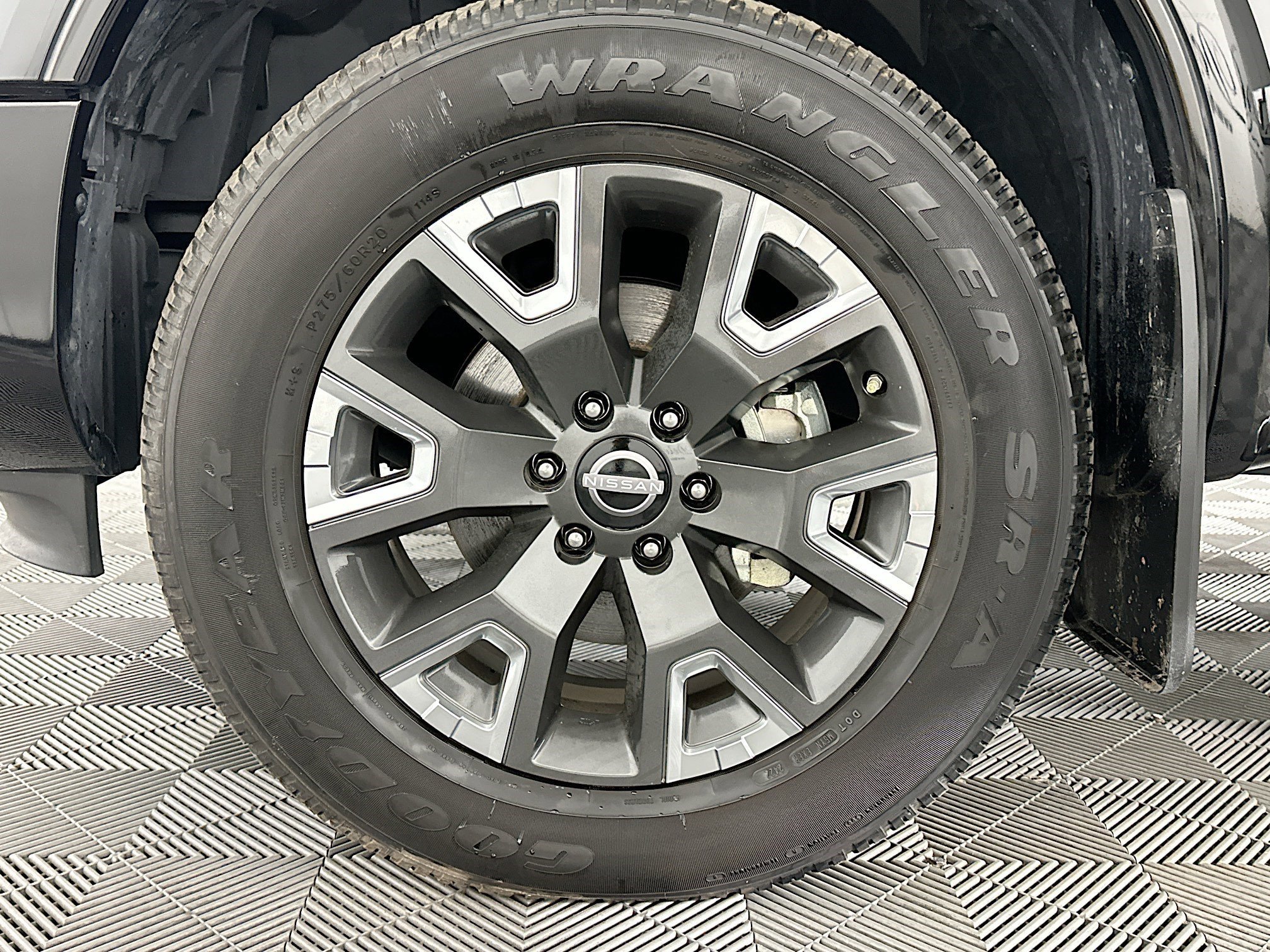 Used 2023 Nissan Titan Platinum Reserve w/ Moonroof Package image 35