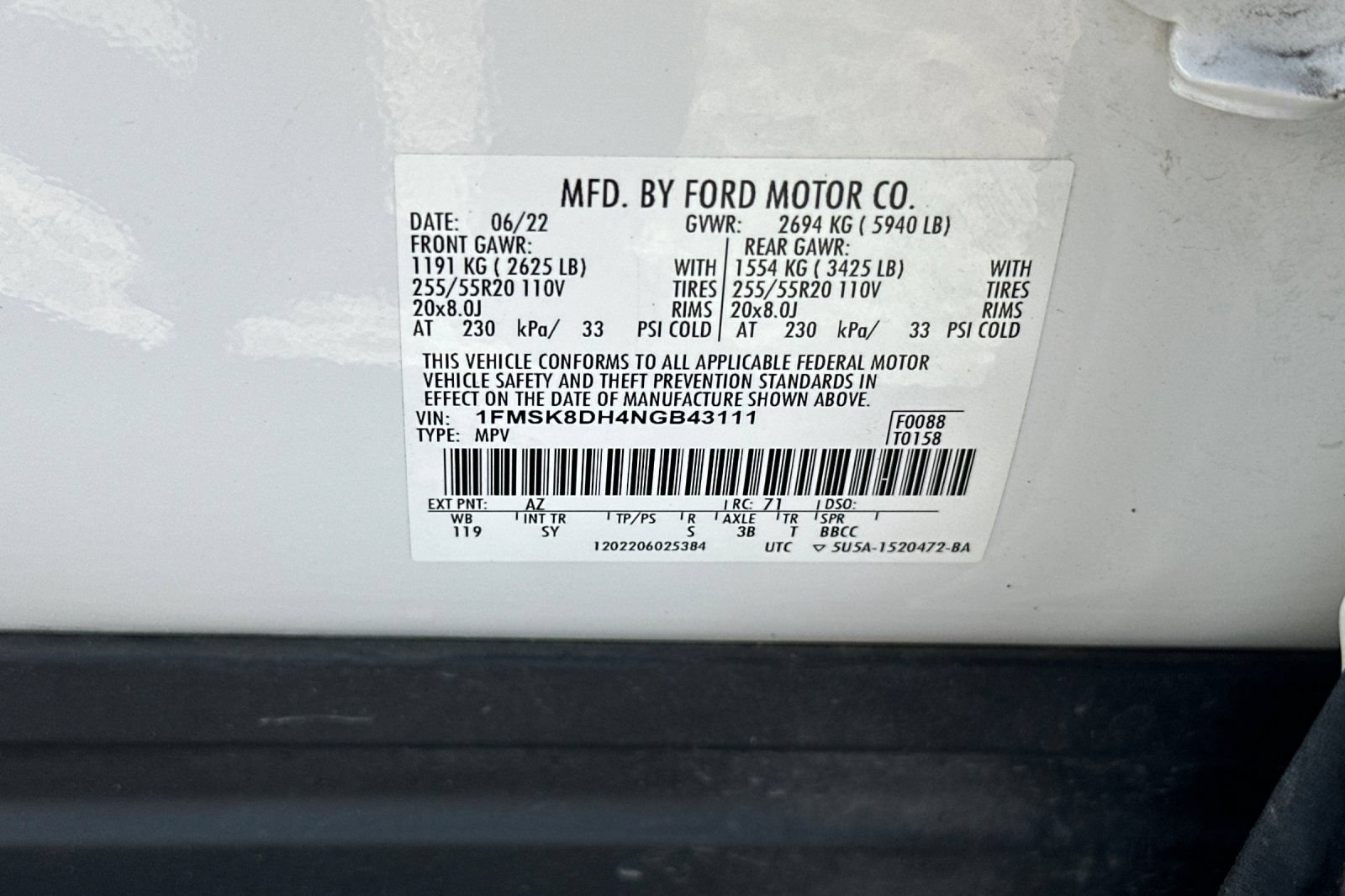 Used 2022 Ford Explorer XLT w/ Equipment Group 202A AWD/4WD image 30