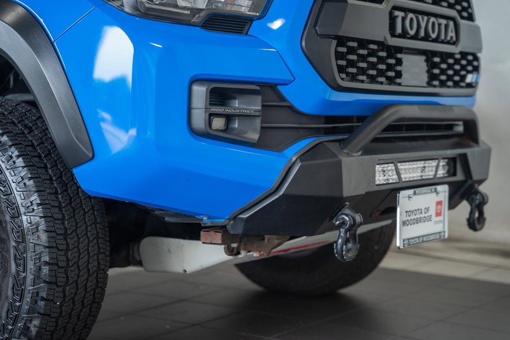 Used 2019 Toyota Tacoma TRD Pro AWD/4WD image 15