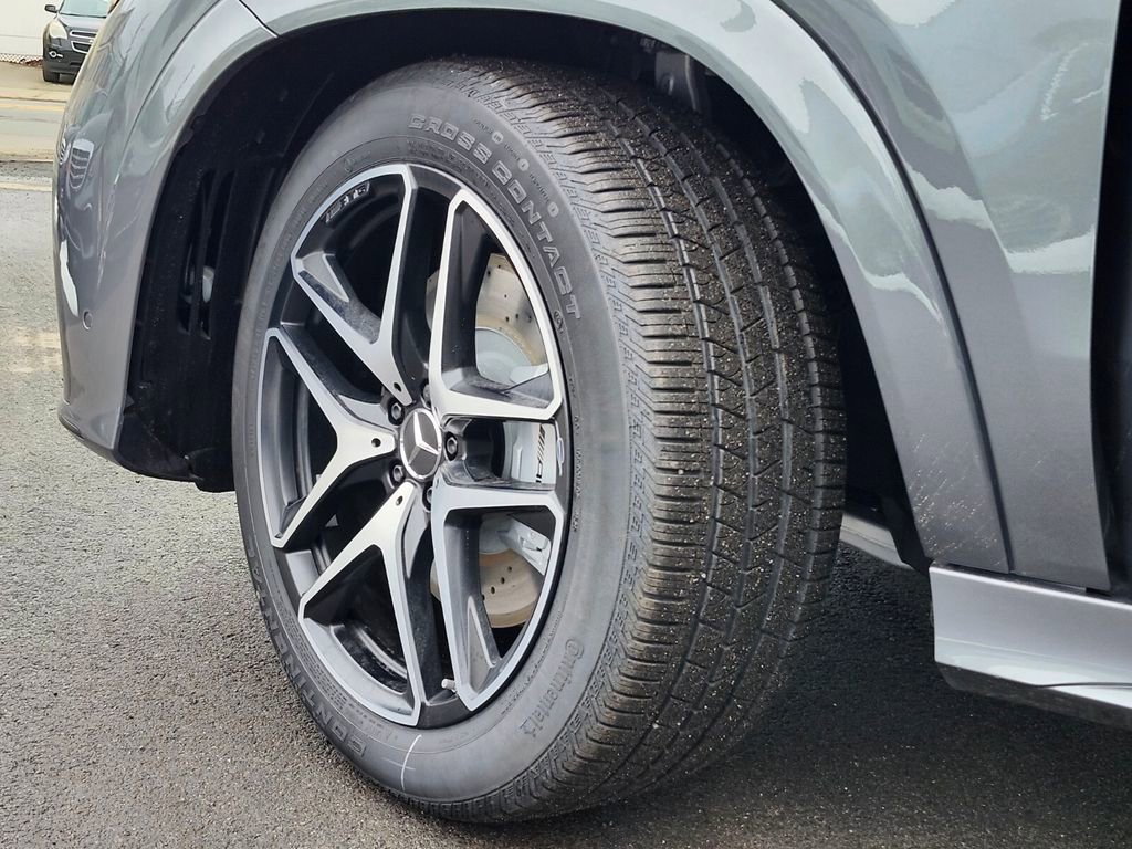 New 2026 Mercedes-Benz GLE 53 AMG 4MATIC Coupe image 37