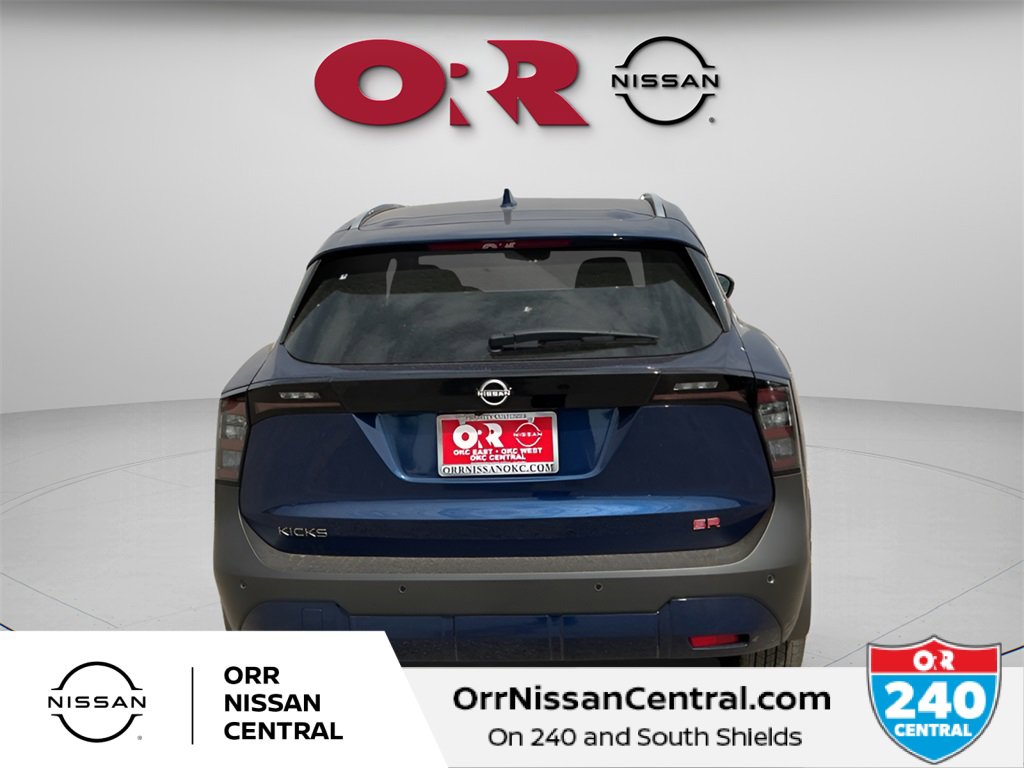 New 2025 Nissan Kicks SR image 6