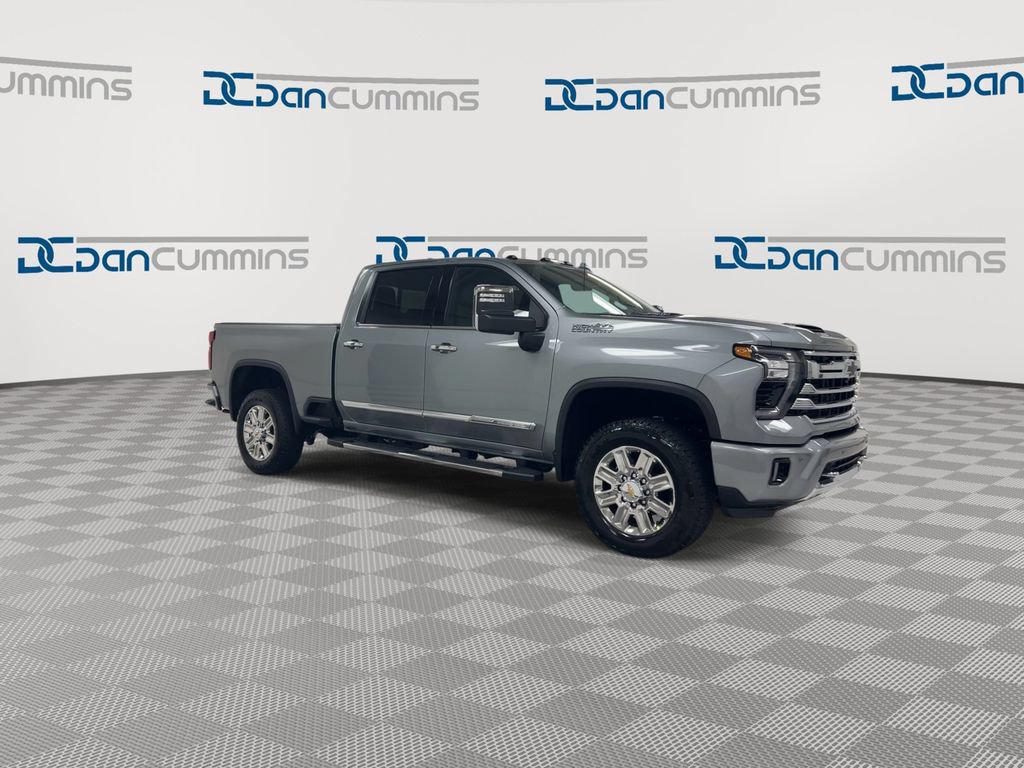 New 2026 Chevrolet Silverado 2500 High Country w/ Technology Package AWD/4WD image 2