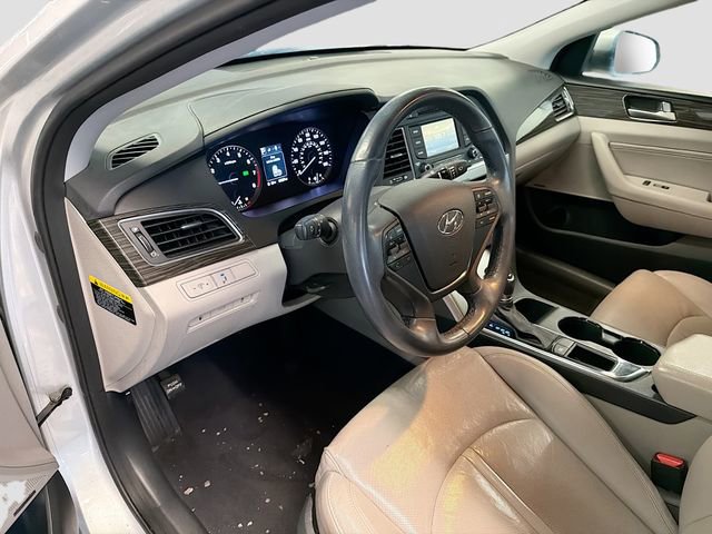 Used 2015 Hyundai Sonata Limited image 9