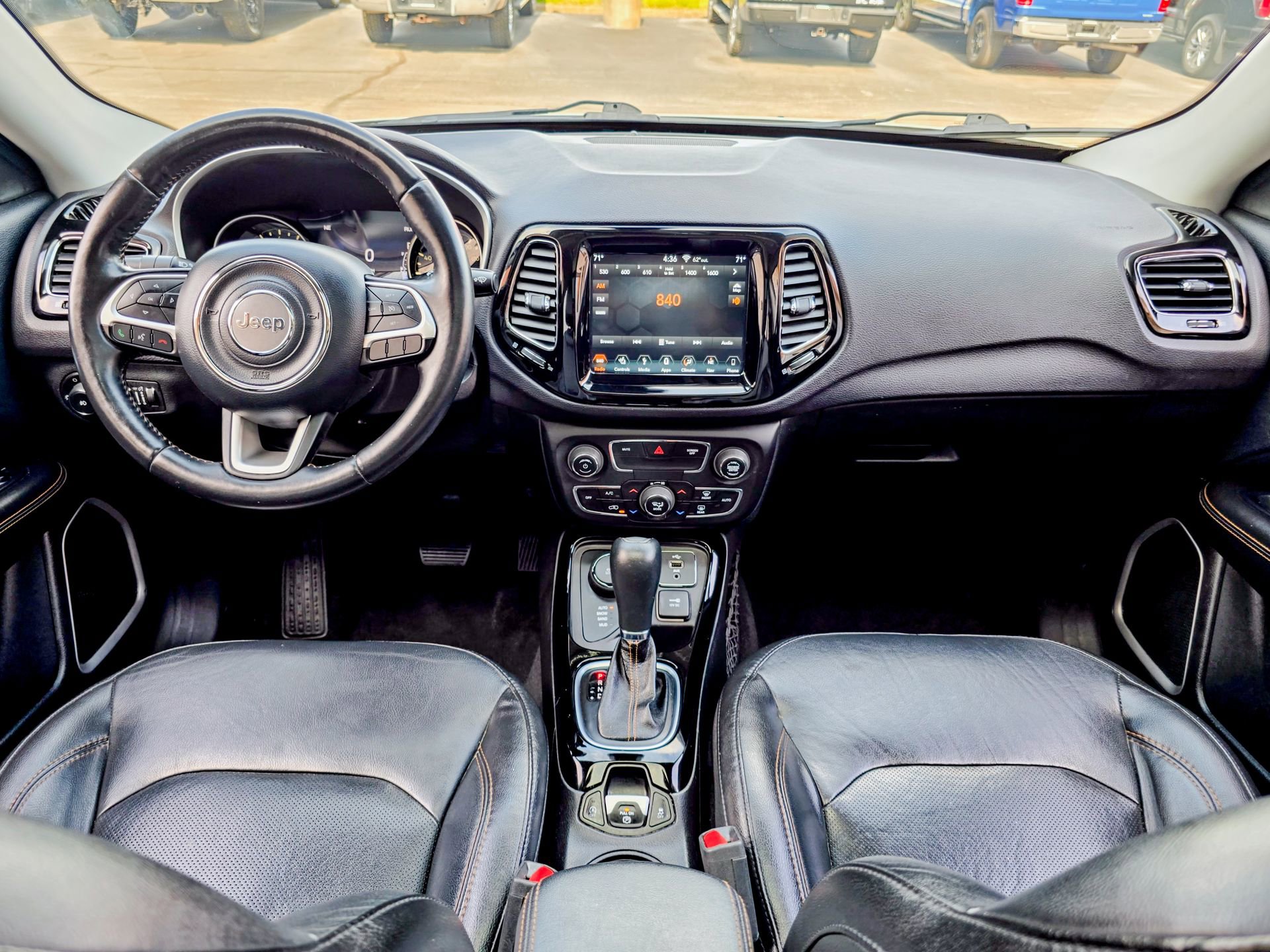 Used 2018 Jeep Compass Limited w/ Navigation Group image 24