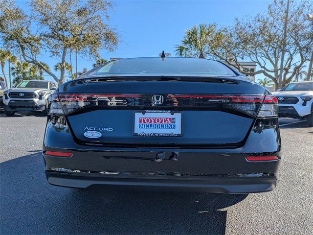 Used 2023 Honda Accord LX image 5