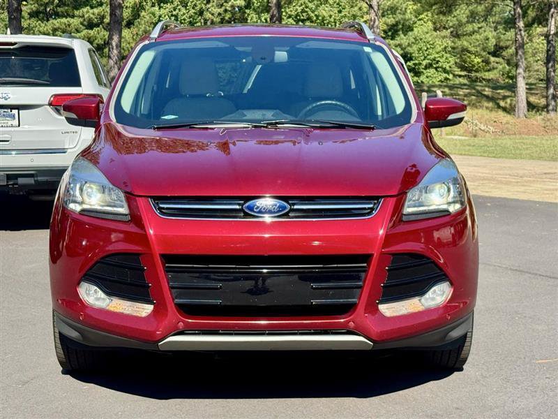 Used 2014 Ford Escape Titanium w/ Equipment Group 401A FWD image 10