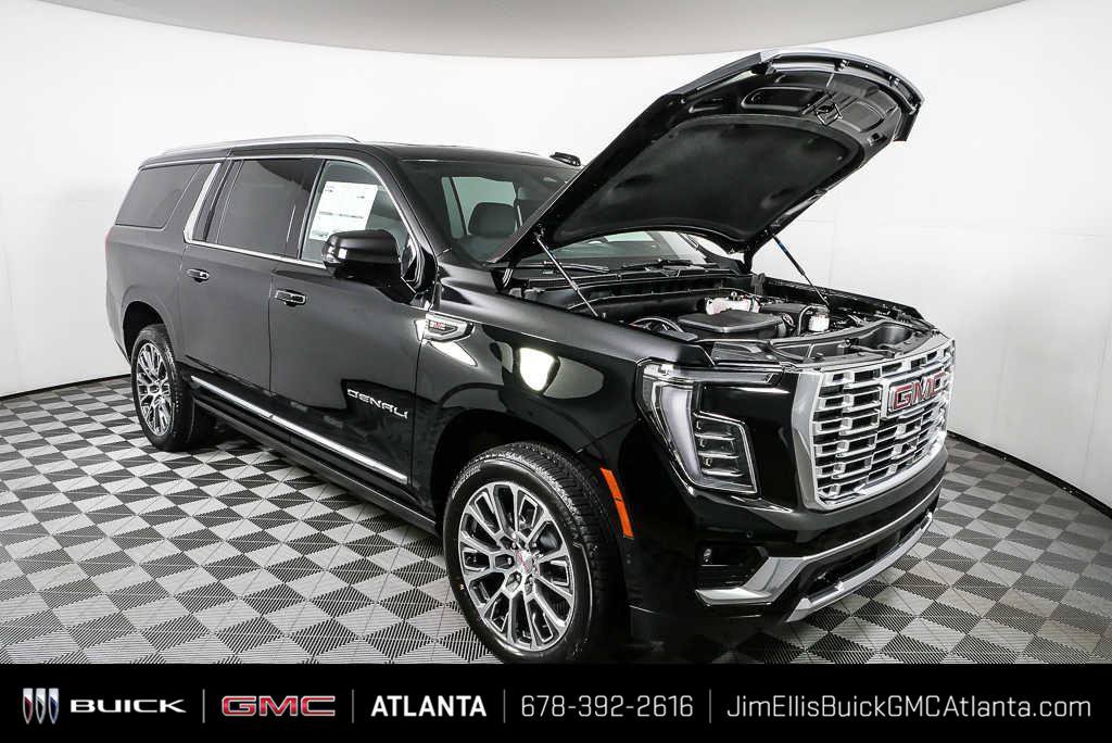 New 2026 GMC Yukon XL Denali w/ Sun & Power Step Package AWD/4WD image 37