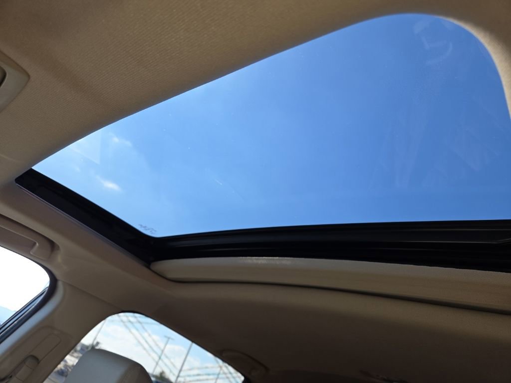 Used 2017 Honda CR-V Touring image 21