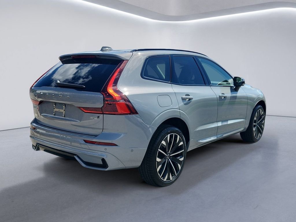 New 2026 Volvo XC60 B5 Ultra w/ Protection Package Premier image 4
