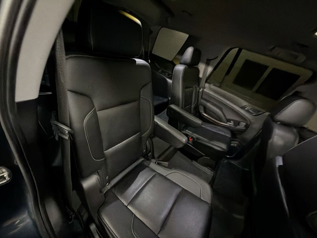 Used 2019 Chevrolet Tahoe LT w/ Off-Road Package AWD/4WD image 25