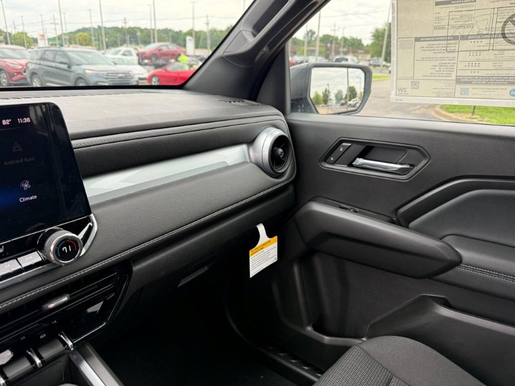 New 2026 Chevrolet Colorado LT RWD image 18