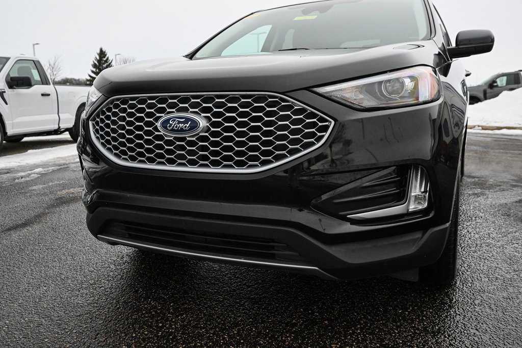 Certified 2024 Ford Edge SEL w/ Convenience Package image 11