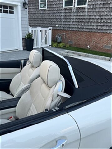 Used 2013 Mercedes-Benz SL 550 image 28