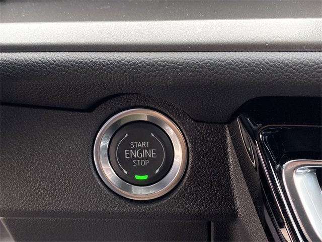 New 2026 Chevrolet Traverse LT w/ Midnight/Sport Edition image 17