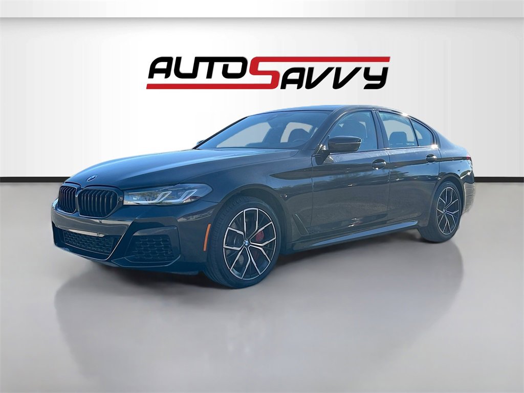 Used 2023 BMW 540i w/ M Sport Package image 3