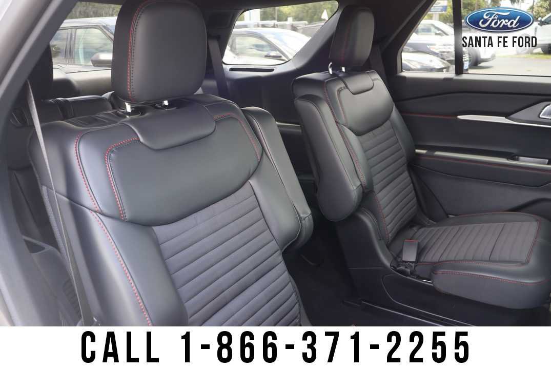 New 2026 Ford Explorer ST-Line AWD/4WD image 31