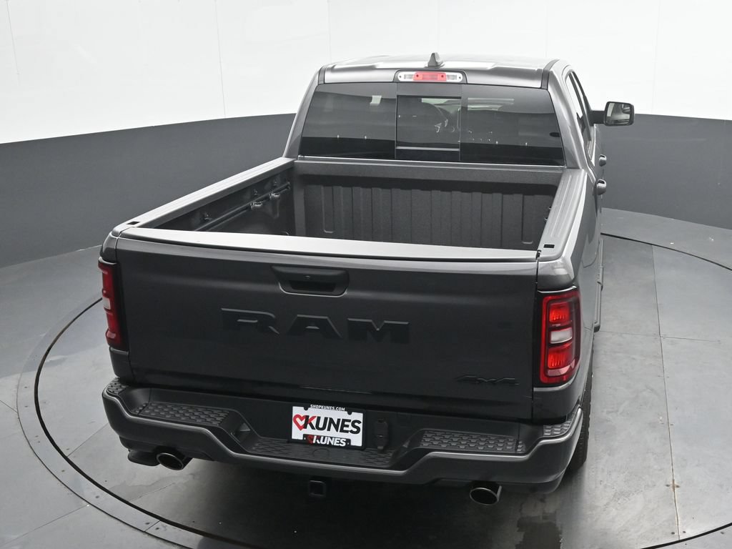 New 2026 RAM 1500 Express AWD/4WD image 23