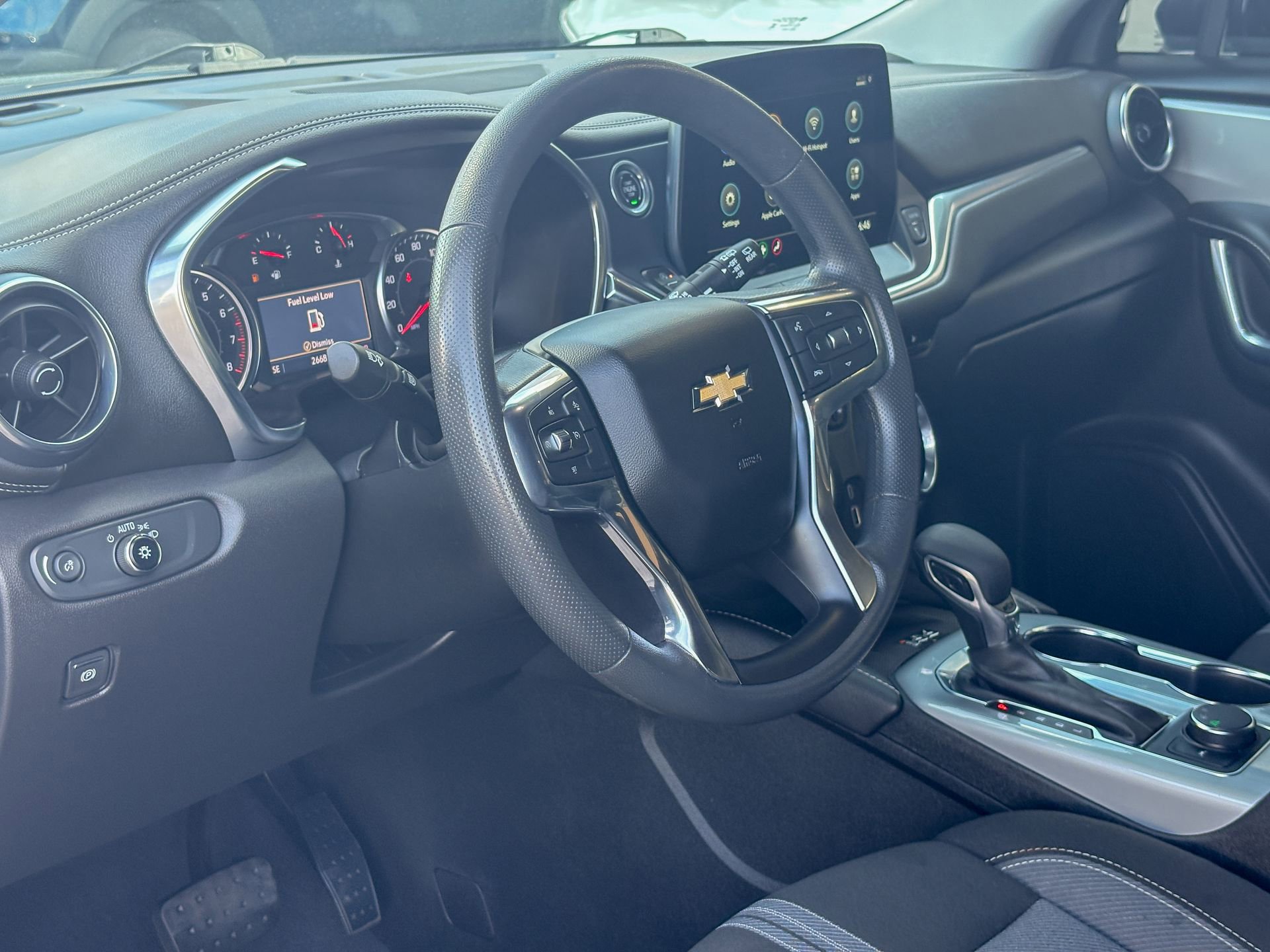 Used 2023 Chevrolet Blazer LT w/ Convenience Package image 17