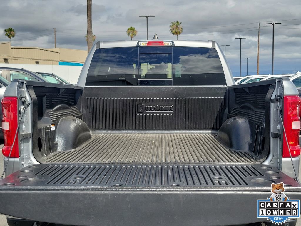 Used 2025 RAM 1500 Laramie AWD/4WD image 8