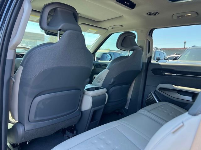 Certified 2026 Kia EV9 Wind AWD/4WD image 11