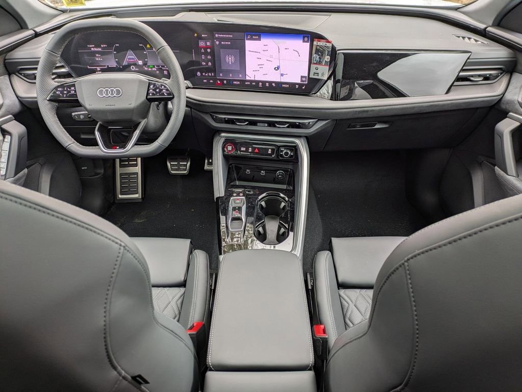 New 2025 Audi SQ5 Premium Plus image 17