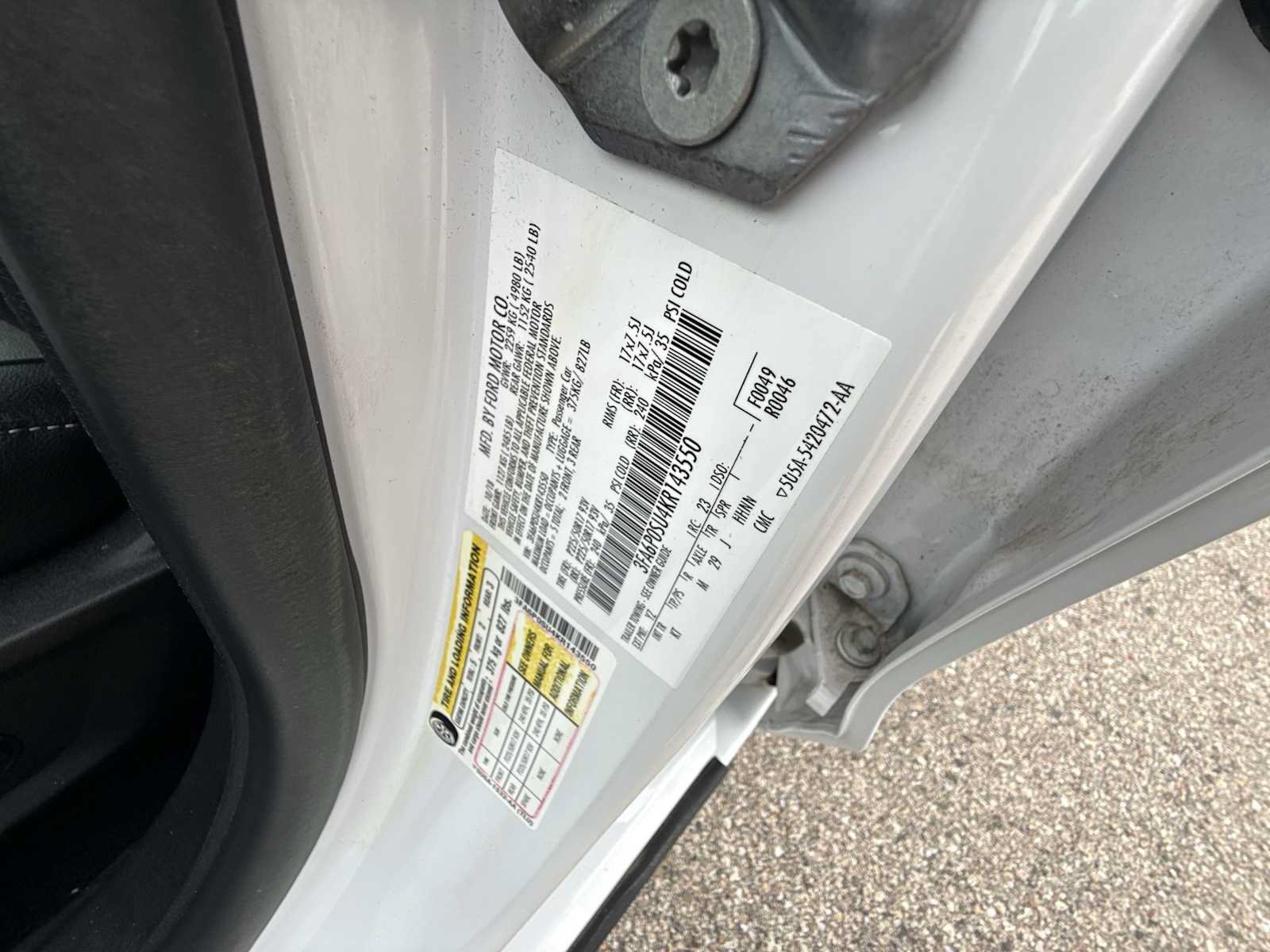 Used 2019 Ford Fusion Energi Titanium FWD image 32