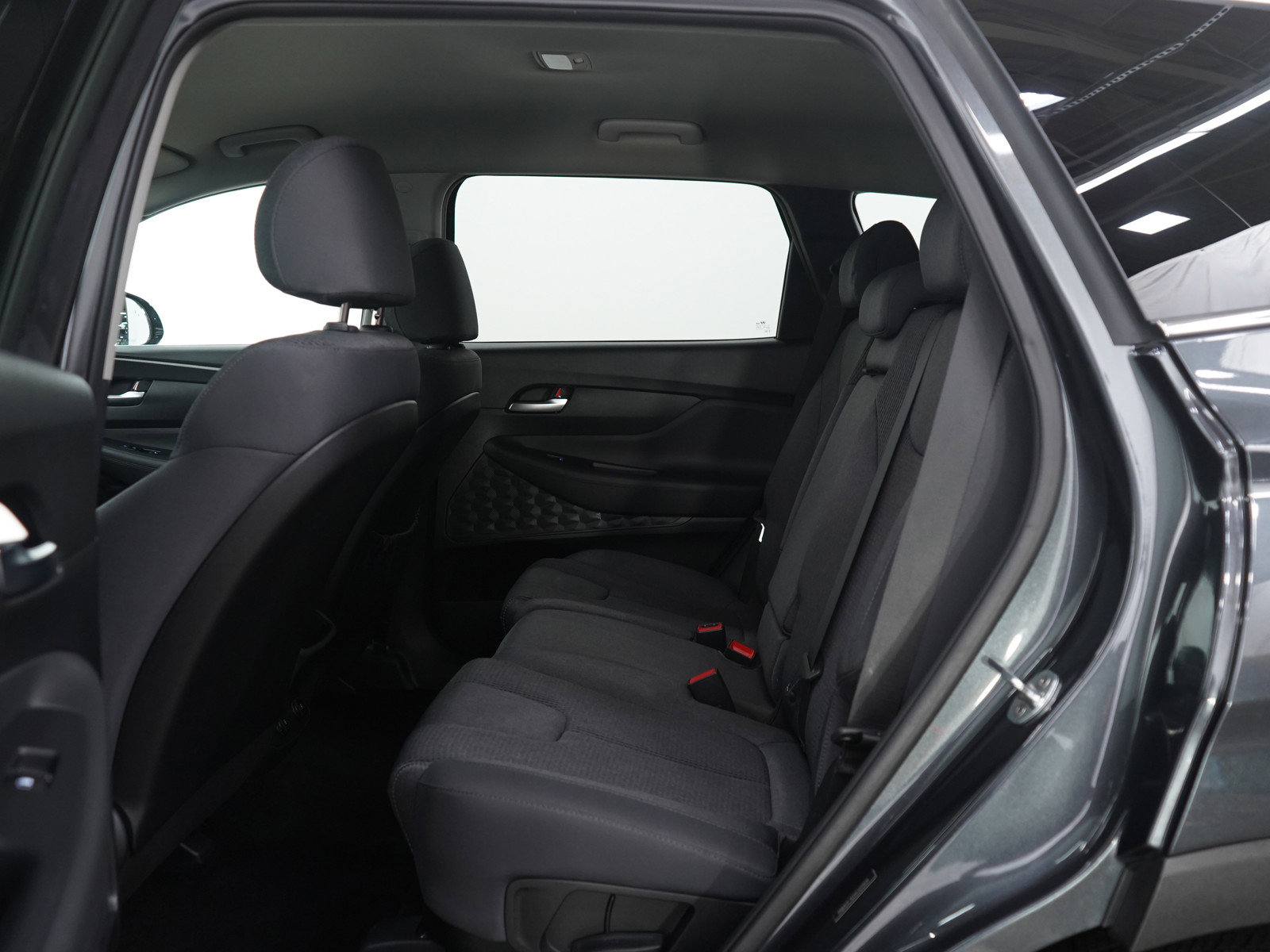 Used 2020 Hyundai Santa Fe SEL image 17