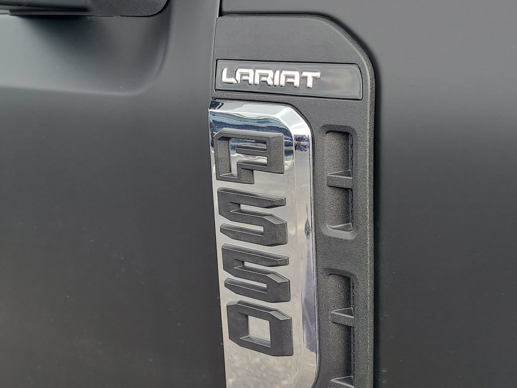Certified 2026 Ford F550 4x4 Crew Cab Super Duty image 7