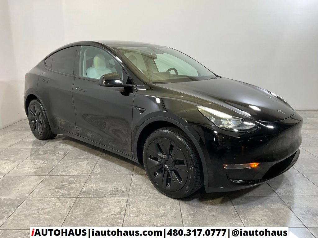 Used 2024 Tesla Model Y Long Range AWD/4WD image 7