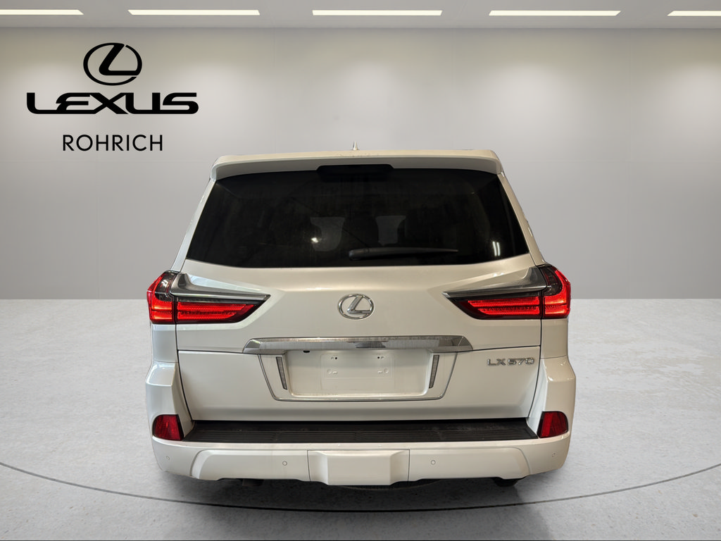 Used 2018 Lexus LX 570 4WD w/ Luxury Package image 7