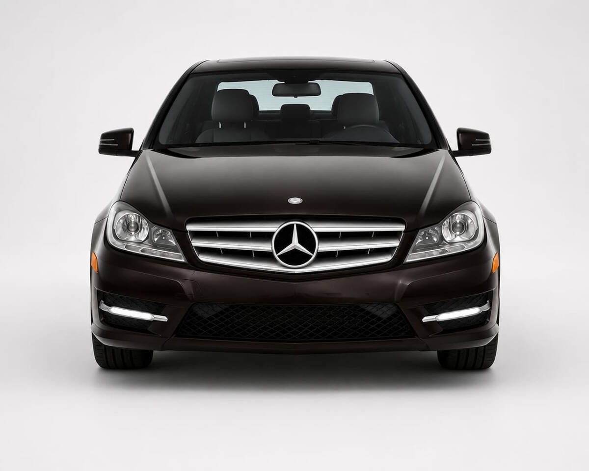 Used 2012 Mercedes-Benz C 250 Sedan image 6