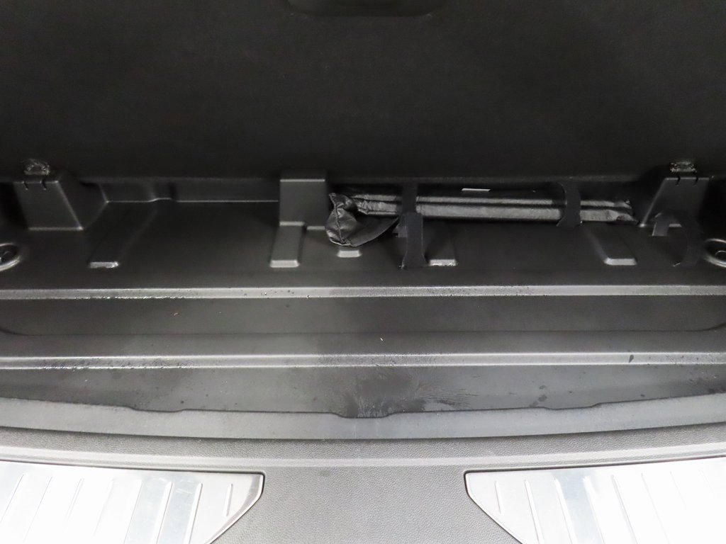 Used 2024 Chevrolet Tahoe Z71 image 45