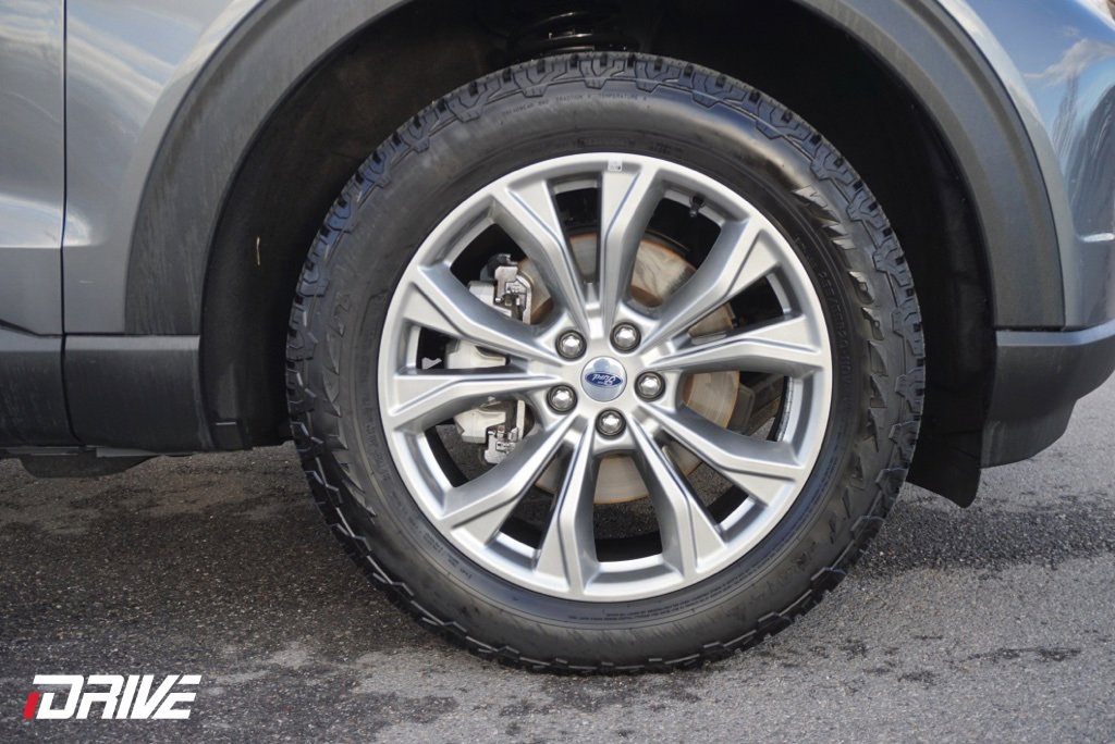 Used 2023 Ford Explorer Limited image 13