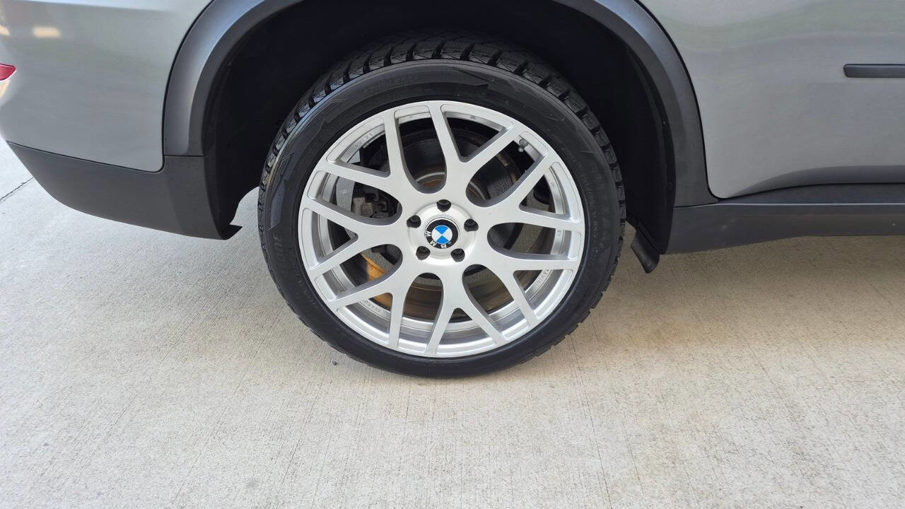 Used 2011 BMW X5 xDrive35i AWD/4WD image 25