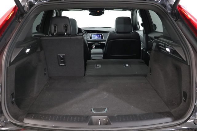 Used 2023 Cadillac XT4 Premium Luxury w/ Driver Assist Package AWD/4WD image 34