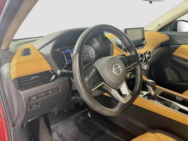 Used 2023 Nissan Sentra SV w/ SV Premium Package FWD image 9