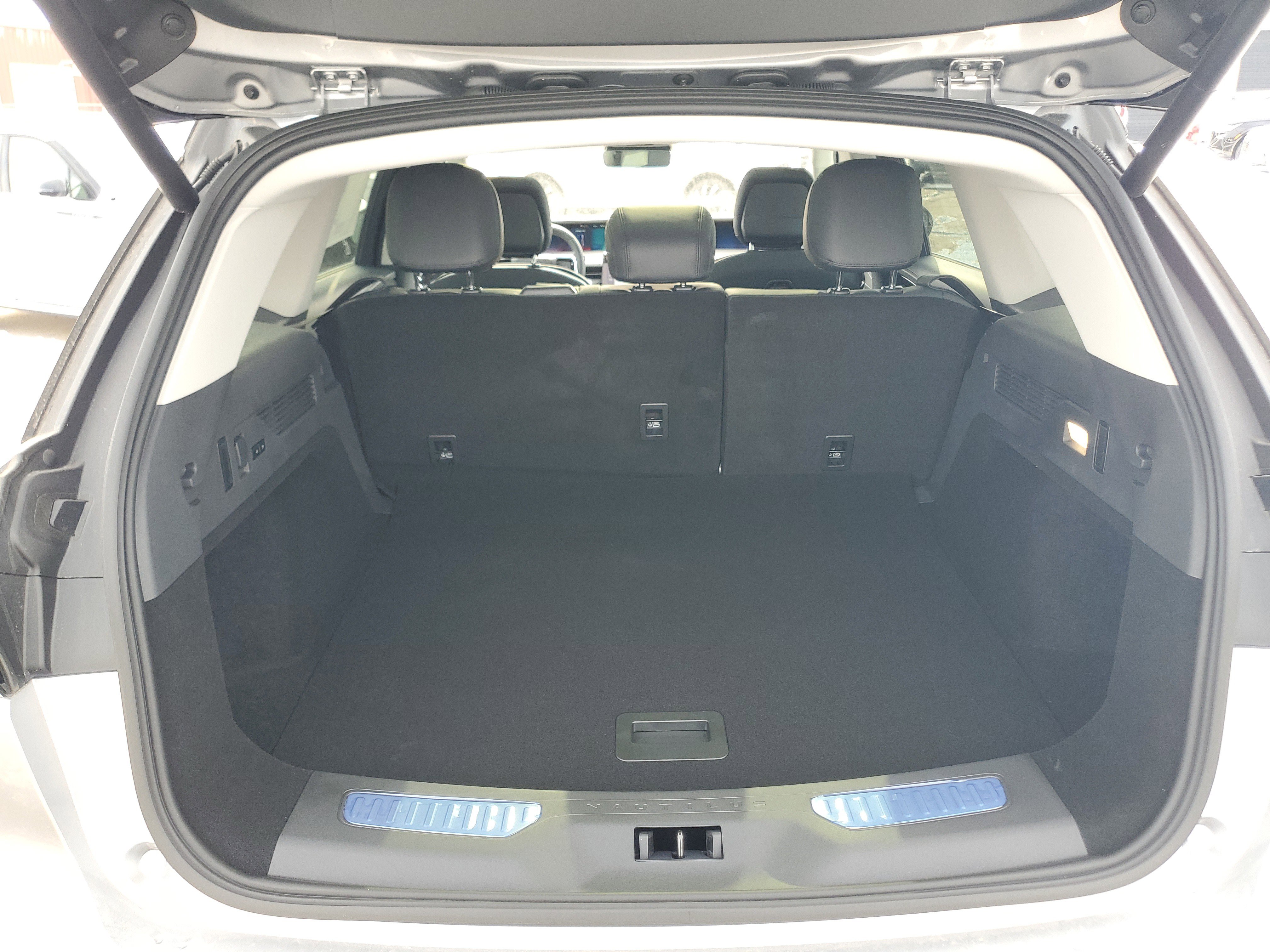 New 2026 Lincoln Nautilus Reserve image 32