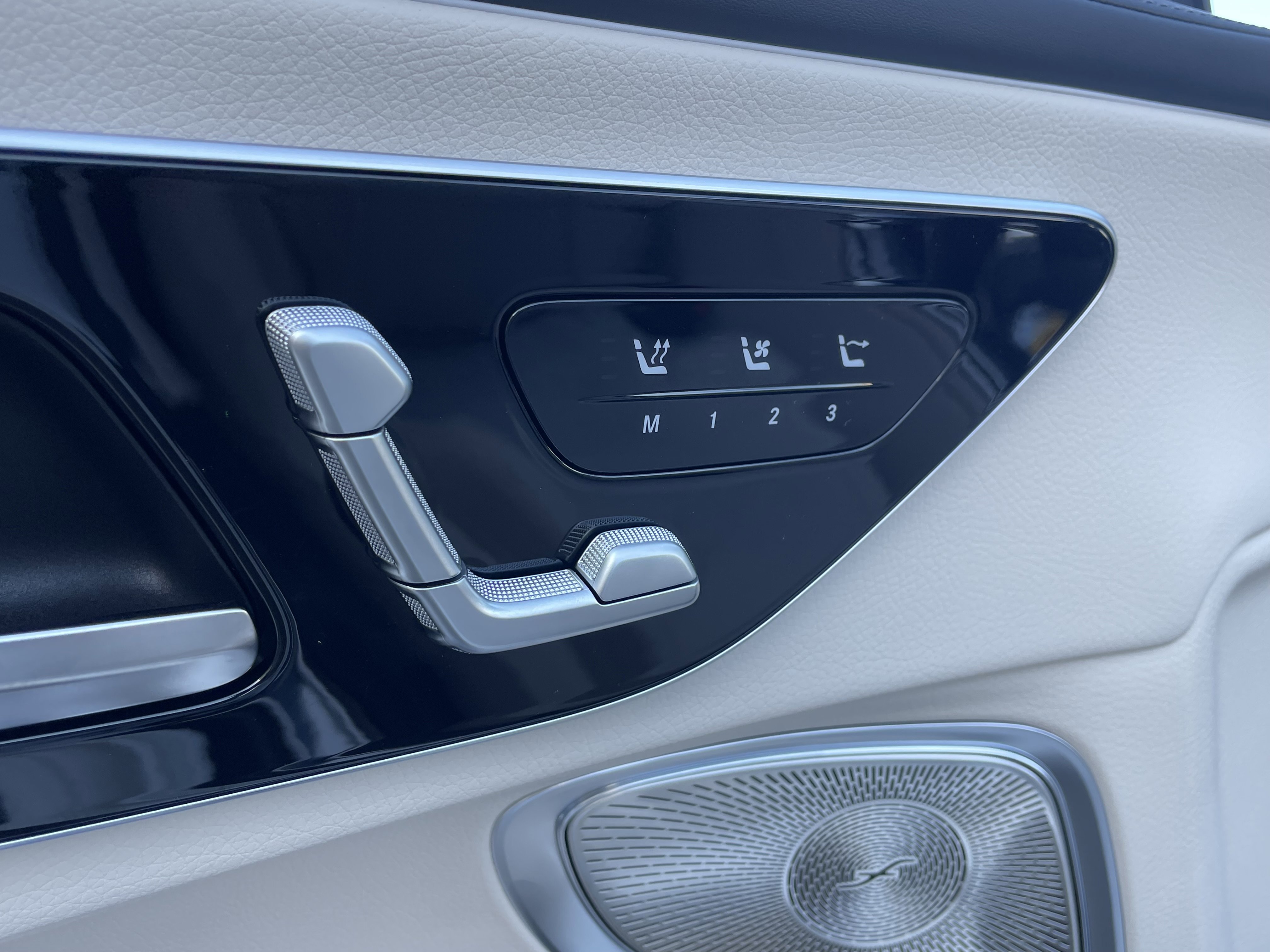 New 2026 Mercedes-Benz CLE 53 AMG 4MATIC Cabriolet image 13