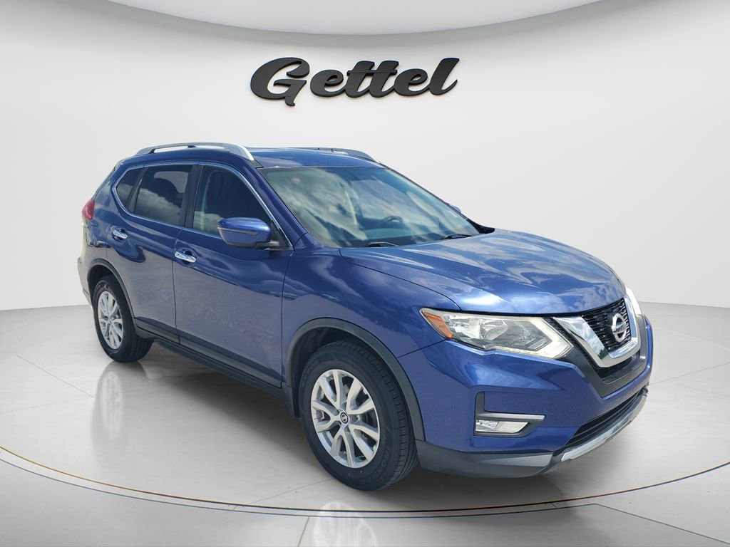 Used 2017 Nissan Rogue SV image 10