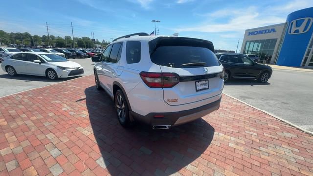 Certified 2023 Honda Pilot Touring image 9
