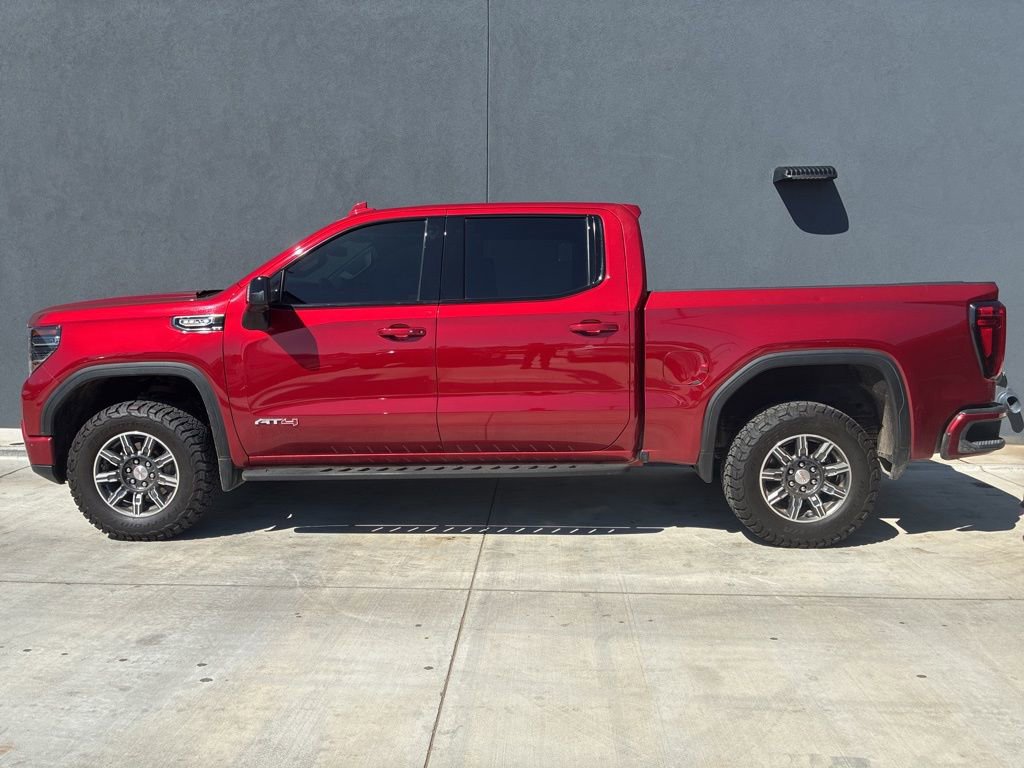 Used 2024 GMC Sierra 1500 AT4 w/ AT4 Premium Package image 7