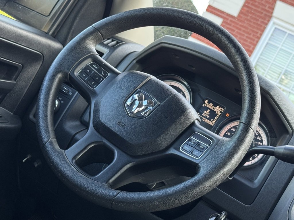 Used 2016 RAM 2500 Tradesman w/ Chrome Appearance Group image 15