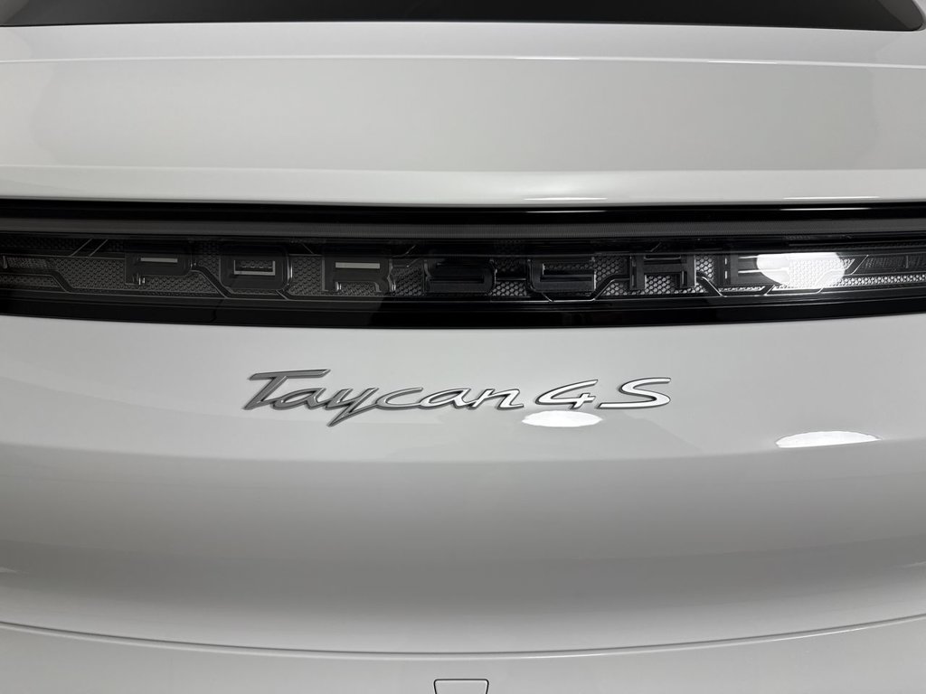 New 2026 Porsche Taycan 4S AWD/4WD image 18