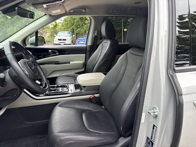 Used 2024 Kia Carnival SX FWD image 24