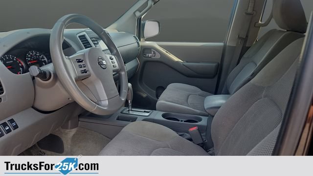 Used 2013 Nissan Frontier SV AWD/4WD image 11