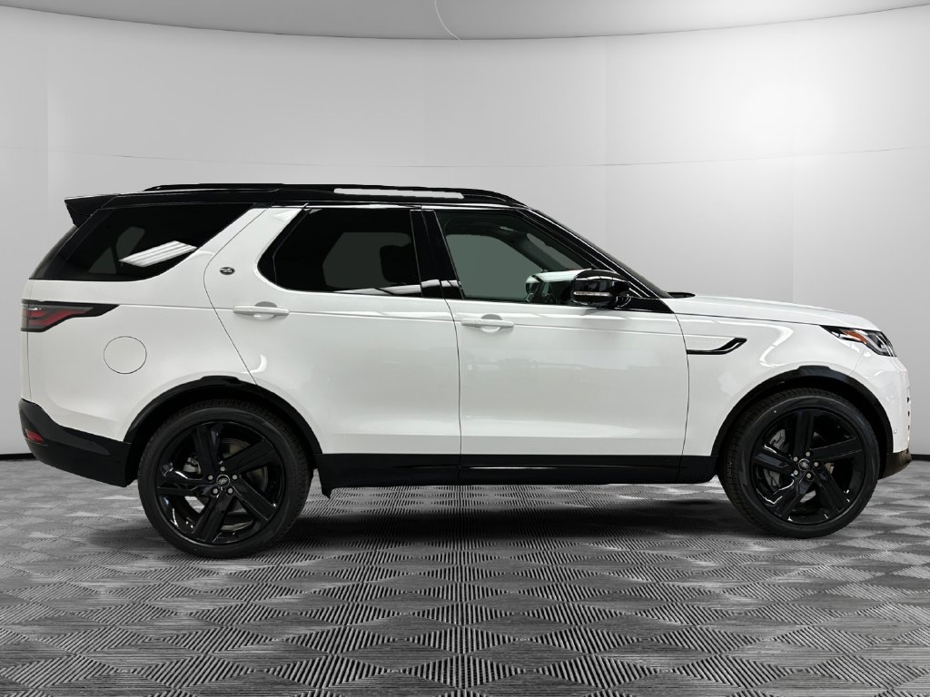 New 2026 Land Rover Discovery Dynamic SE AWD/4WD image 6