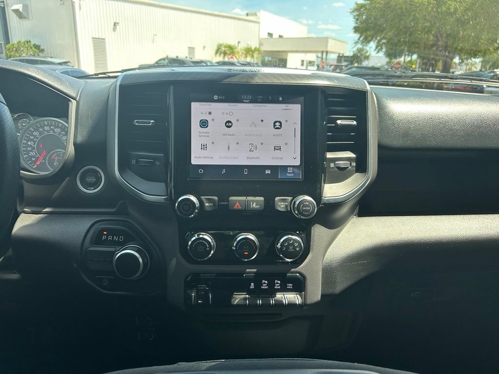 Used 2025 RAM 1500 Big Horn RWD image 46