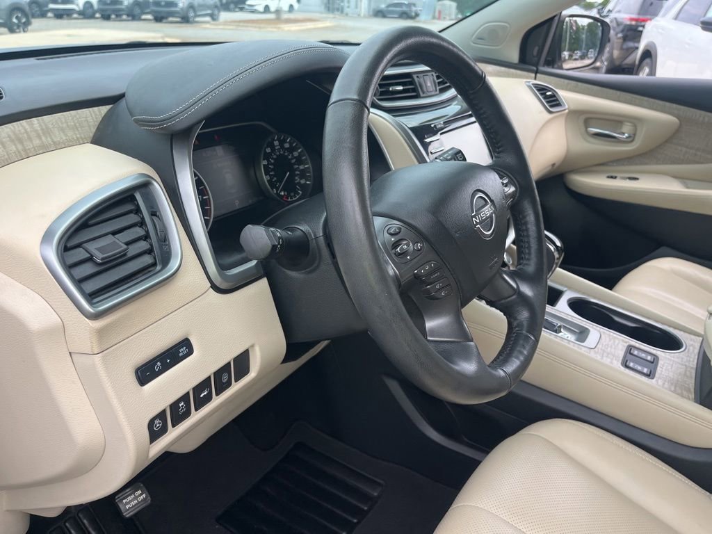 Used 2023 Nissan Murano SL w/ SL Moonroof Package FWD image 9
