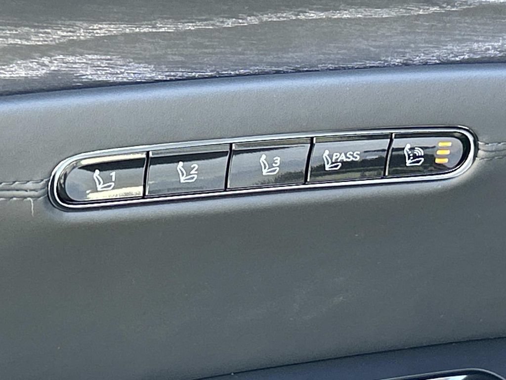 New 2026 Genesis G90 3.5T Prestige AWD/4WD image 19