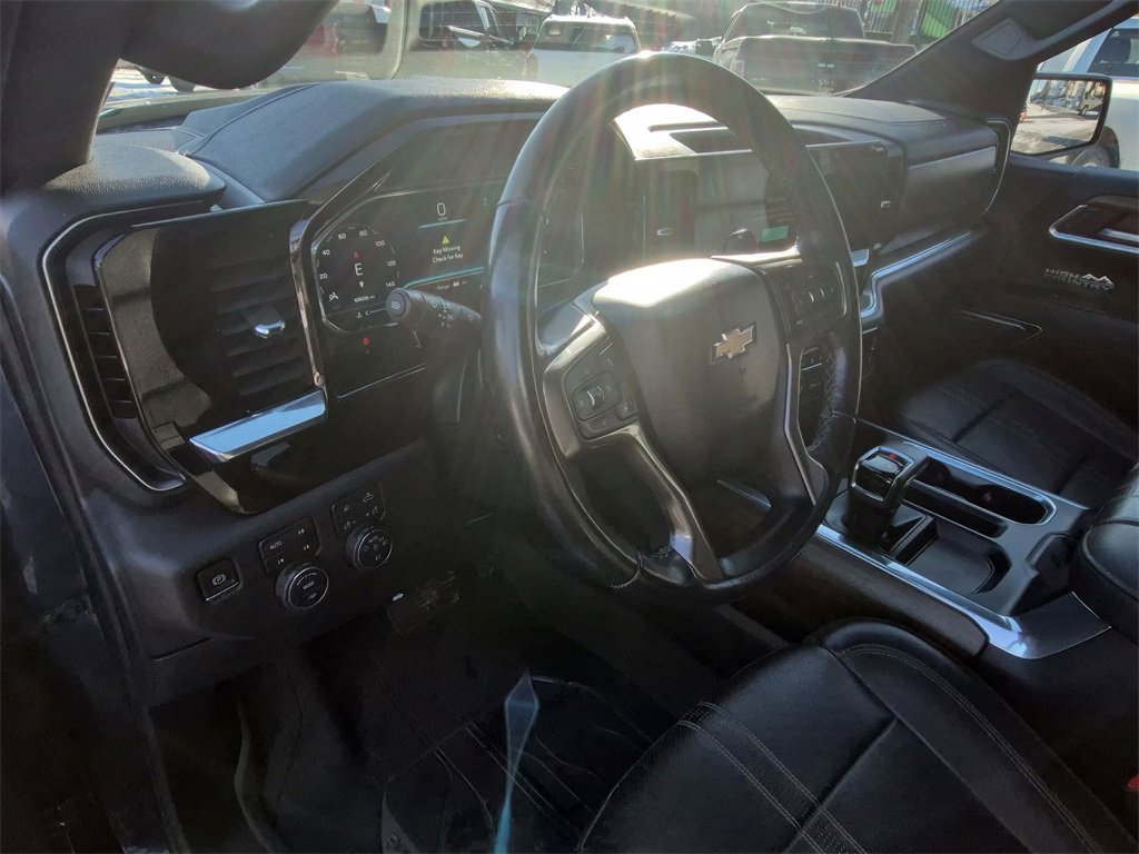 Used 2022 Chevrolet Silverado 1500 High Country image 21